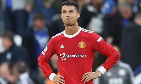 "Tôi ngạc nhiên với số người đồng ý Arsenal nên ký Ronaldo"