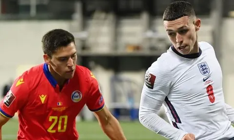 Roy Keane so sánh Phil Foden với Tom Brady