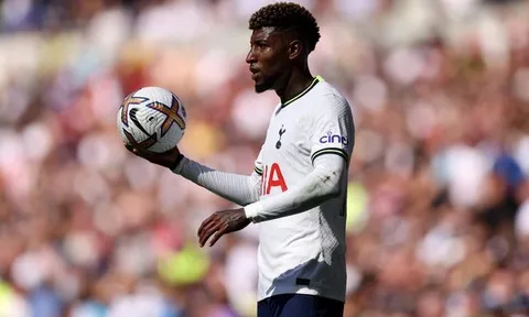 "Cầu thủ tệ nhất từng chơi cho Tottenham"