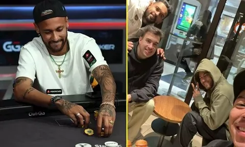 HLV PSG: 'Không thể cấm Neymar chơi poker'