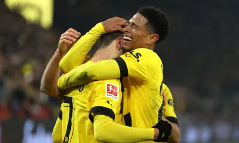Rượt đuổi kịch tính, Dortmund giành chiến thắng trong trận cầu 7 bàn