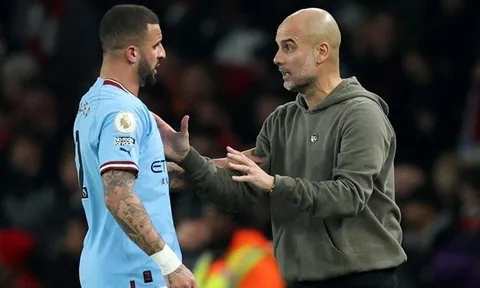 Thay đổi của Pep giúp Man City đảo ngược tình thế