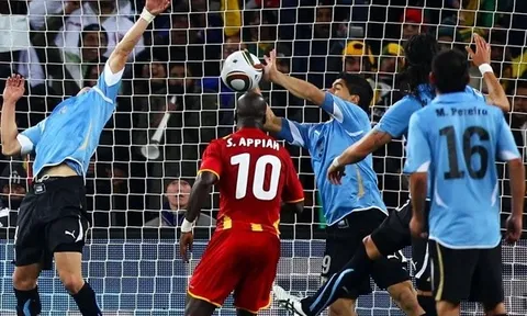 Nỗi hận 'bàn tay Suarez' của Ghana chưa nguôi