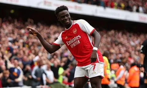 Bukayo Saka: Chàng Dani Rojas gieo sự sống trên chấm 11m cho Arsenal