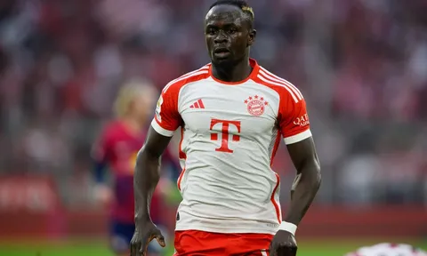 Sadio Mane sắp bị Bayern tống khứ