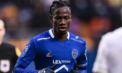 Sagna 2.0 có thuyết phục được Guardiola?