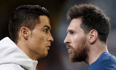 Saha: 'Di sản của Ronaldo trọn vẹn hơn Messi'
