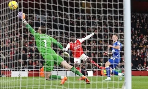 Saka và Martinelli khiến Arteta trầm trồ