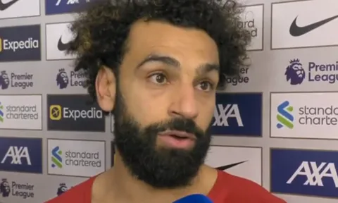 Salah ấn tượng trước thần đồng Liverpool