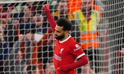 Salah đi vào lịch sử Liverpool