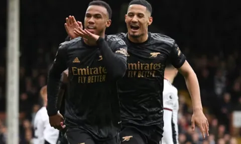 Bùng nổ cho Arsenal, hậu vệ Pháp nhận cảnh báo