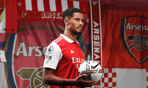 "Cậu ấy sẵn sàng ký hợp đồng mới với Arsenal"