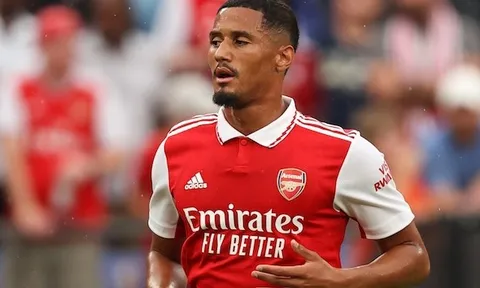 Mikel Arteta nêu lý do không nói chuyện với Saliba cả tuần lễ