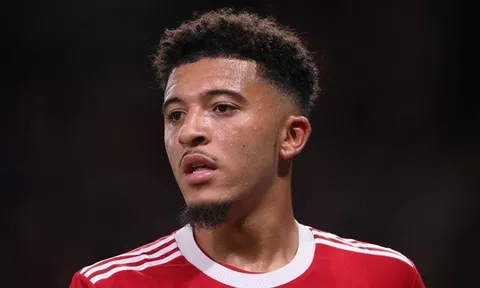 Sancho gây thất vọng, Man United đang lặp lại sai lầm trước đây
