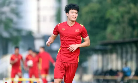 Sang Thai-League, Hoàng Đức làm đồng đội của Chanathip?