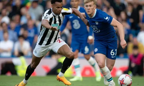 Lewis Hall gửi thông điệp rõ ràng đến Chelsea