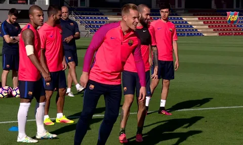 Sao Barca nhận tin vui, trọng trách lớn lao ngay trước thềm năm mới