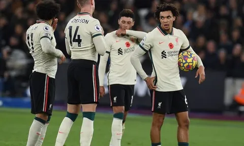 Sao Liverpool chấn chỉnh toàn đội trước cuộc đối đầu với Arsenal