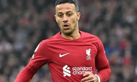 Sao Liverpool chỉ ra điều không thể sánh được với Nunez