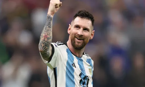 Sao M.U được so sánh với Lionel Messi