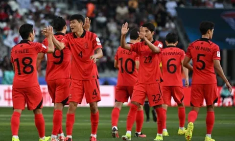 Đối tác của Mbappe thay Son Heung-min nhấn chìm Bahrain