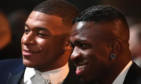 Sắp đón Mbappe, Ancelotti hé lộ vị trí của Vinicius