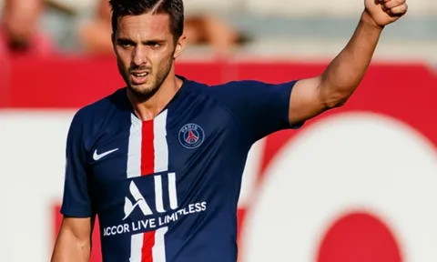 HLV Galtier chỉ thẳng cầu thủ không hạnh phúc ở PSG
