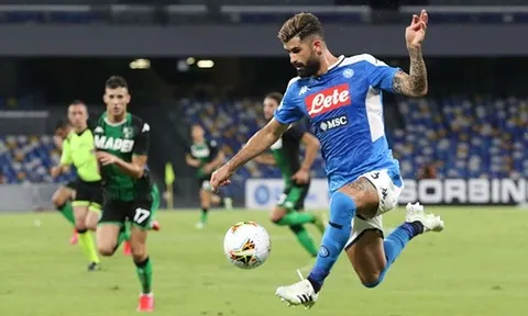 "Sarri đã muốn có tôi ở Chelsea"