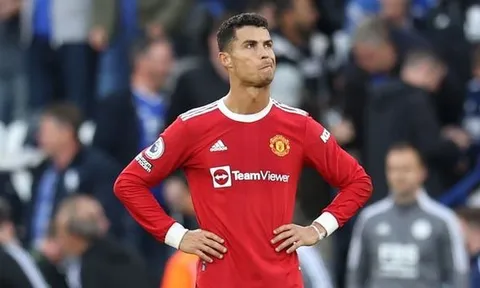 M.U bại trận, Solskjaer ép Ronaldo làm một việc
