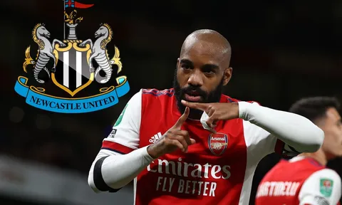 Sau M.U, Newcastle lên kế hoạch rút ruột Arsenal