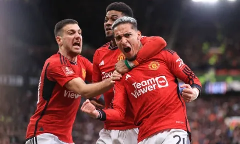 Sau tất cả, MU dùng "vũ khí cũ" đánh bại Liverpool
