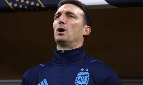 Scaloni đi vào hàng ngũ những HLV vĩ đại nhất Argentina