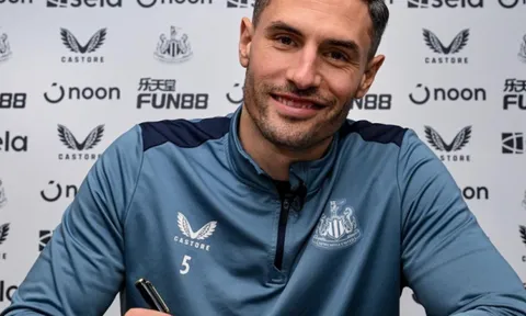 CHÍNH THỨC! Newcastle công bố hợp đồng mới