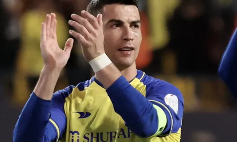 Carlo Ancelotti nói về quyết định đến châu Á của Ronaldo