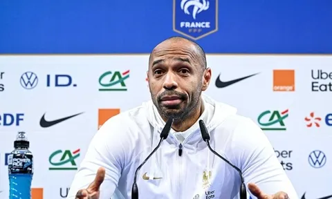 Vì William Saliba, Arsenal "phũ phàng" với Thierry Henry