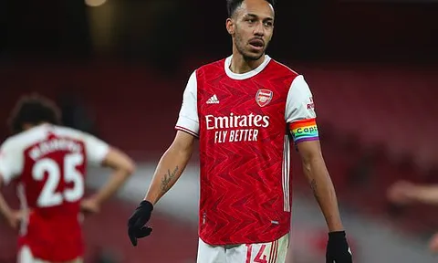 XONG! Arsenal đón nhận 2 cú sốc lớn trước đại chiến Chelsea