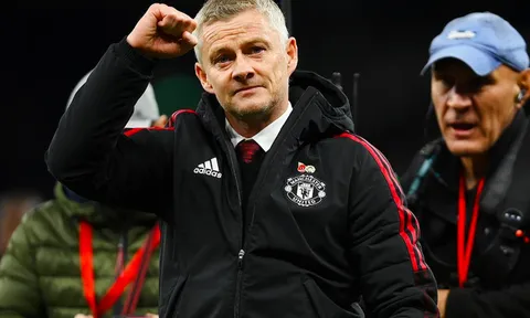 Xác nhận! Tương lai Solskjaer sau trận thắng Spurs và động thái của Conte