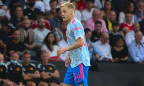 'Van de Beek có thể trở thành cầu thủ đẳng cấp thế giới'