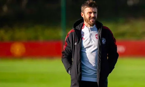 Carrick thừa nhận Chelsea đang sở hữu một cầu thủ xuất sắc
