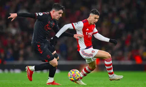 CĐV Arsenal phấn khích: 'Sanchez tái sinh. Bản HĐ tốt nhất từ thời Van Persie'