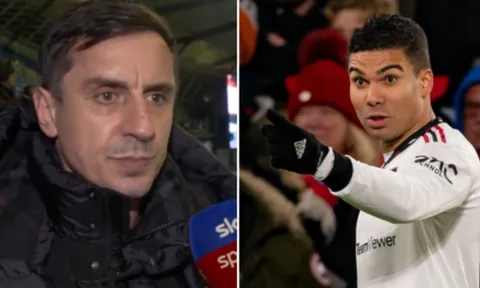 Gary Neville: "Cú sốc lớn với Man United"