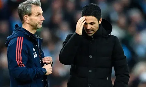 Alan Smith nêu 3 vị trí Arsenal cần bổ sung ngay lập tức