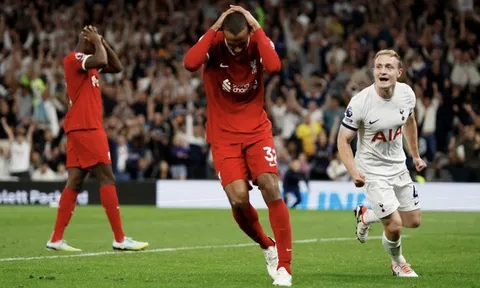 Liverpool phiên bản 2.0 của Klopp: 'Chơi dao có ngày đứt tay'