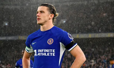 Liverpool muốn cướp 'Kante mới' từ Chelsea