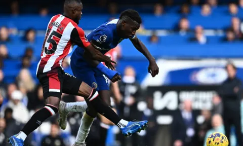 Pochettino làm rõ vụ Jackson nổi nóng với fan Chelsea