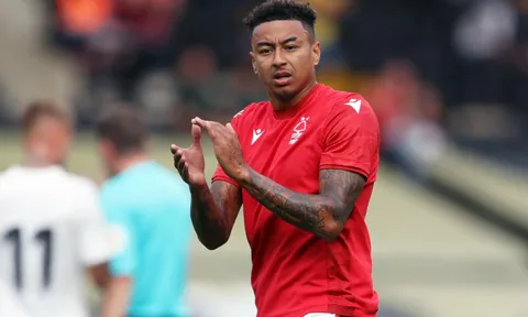 Bất ngờ! 26 đội bóng tiếp cận Jesse Lingard