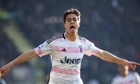Kenan Yildiz đã biến đổi không chỉ Juve, mà cả Vlahovic