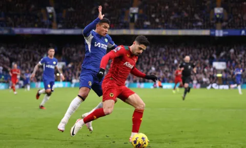 Cho Silva dự bị sau drama sa thải, Pochettino lên tiếng