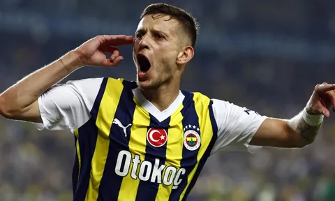 Juve gặp khó vụ Szymanski
