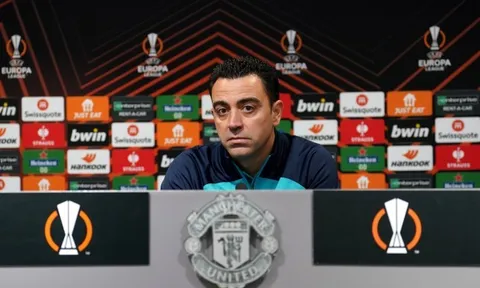 Xavi: 'Sheikh Jassim rất nghiêm túc. Một lựa chọn tốt cho M.U'
